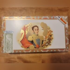 Vintage/Collectible Bolivar Cigar Box